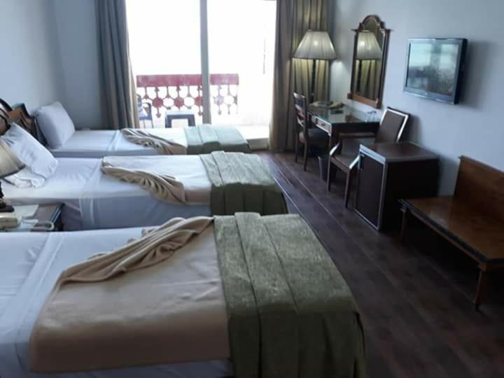 Kaoud Sporting Hotel Alessandria Esterno foto