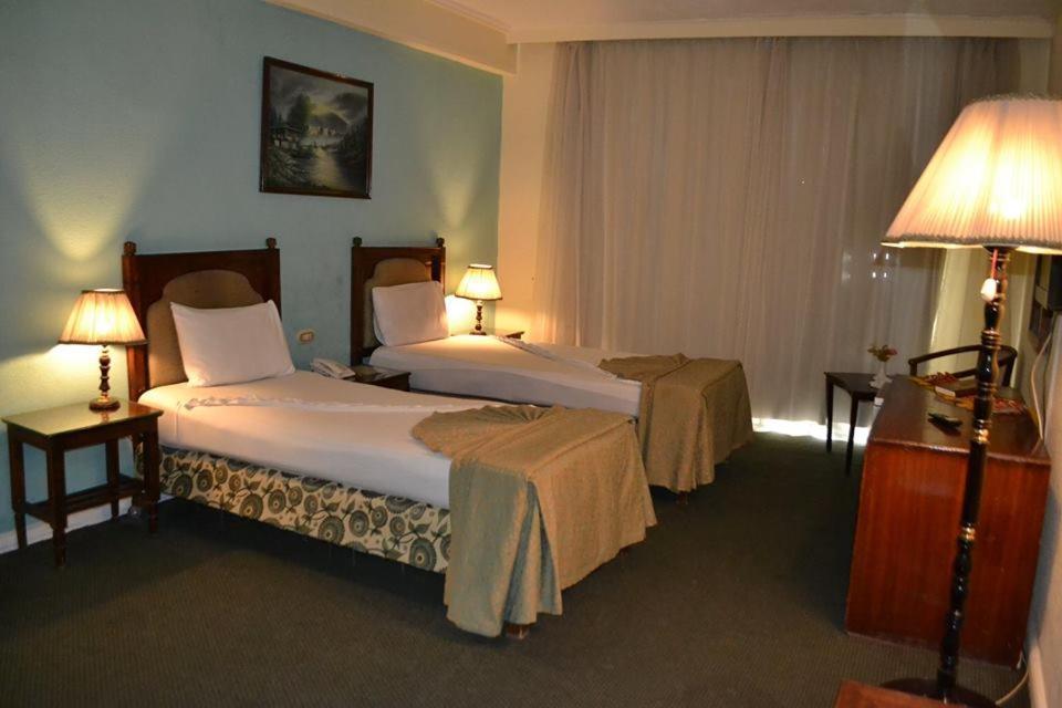 Kaoud Sporting Hotel Alessandria Esterno foto